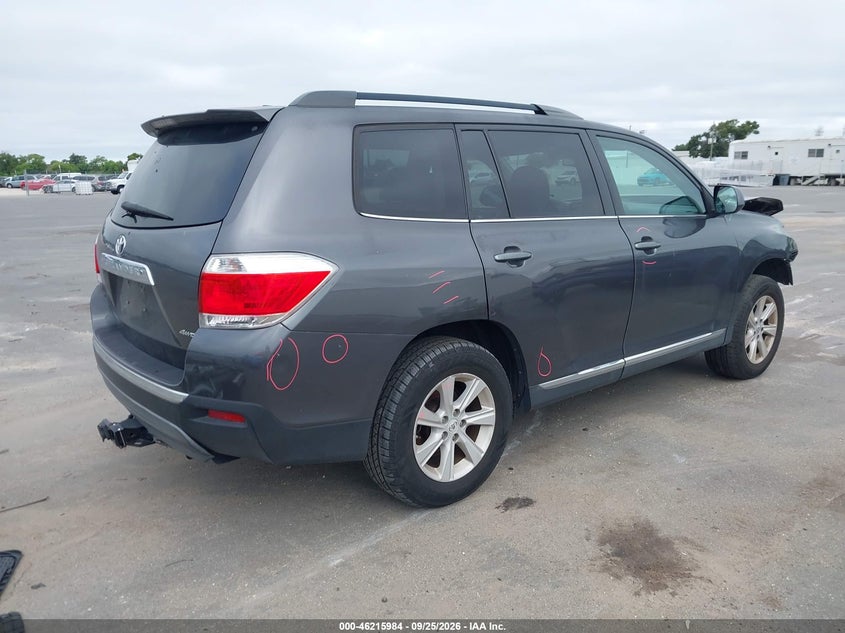 Vin: 5tdbk3eh8cs149423, lot: 46715907, toyota highlander se 20124