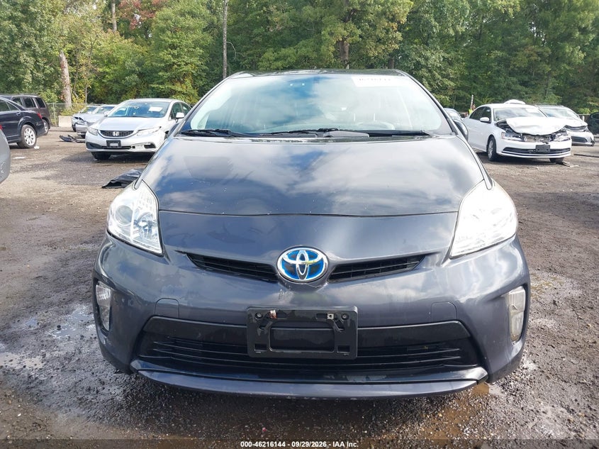 TOYOTA PRIUS - zdjęcie 12