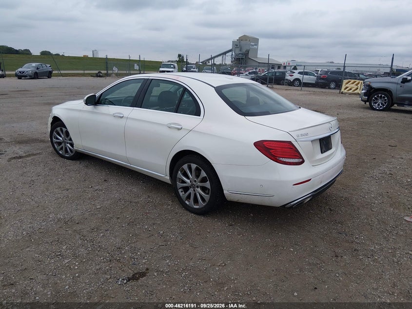 Vin: wddzf4kb6ha230018, lot: 46716114, mercedes-benz e 300 4matic 20173