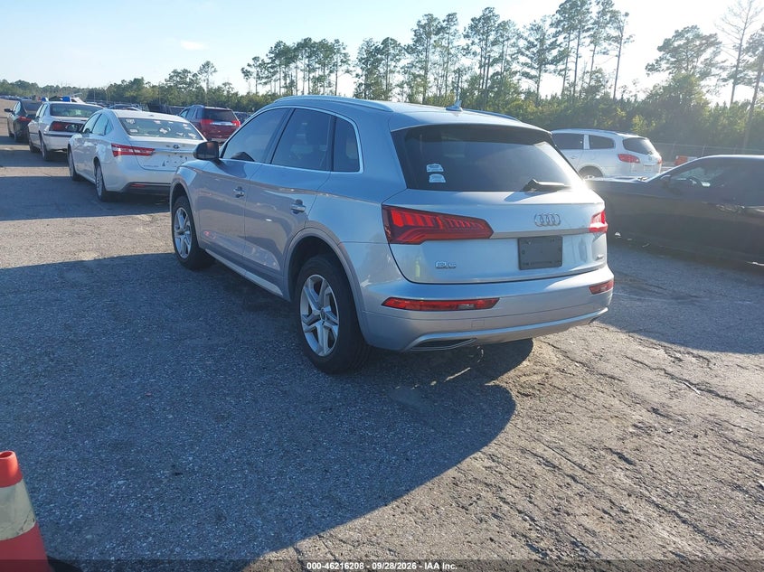 AUDI Q5 - zdjęcie 3