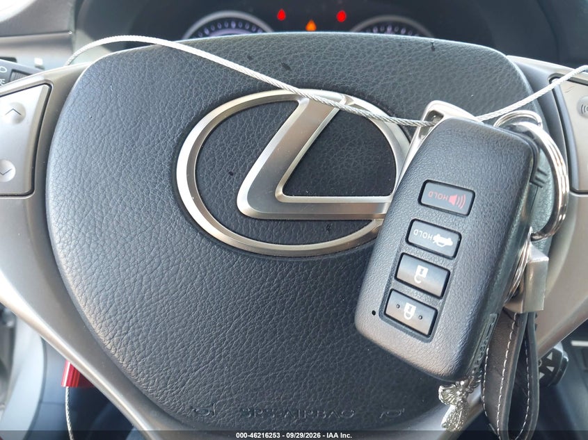 LEXUS ES 300H - zdjęcie 11