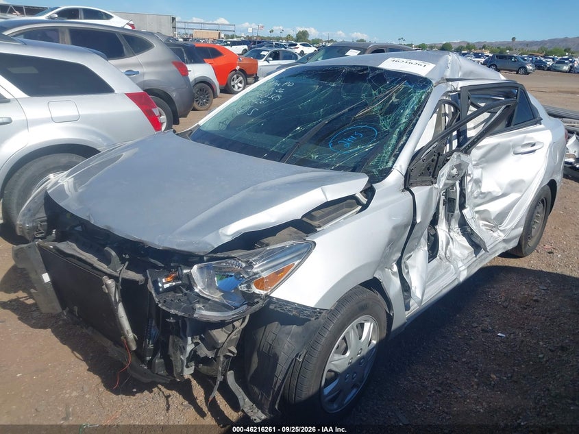 2019 Kia Rio, Невідомо, IAAI, VIN 3KPA24AB4KE228325 — фото 2