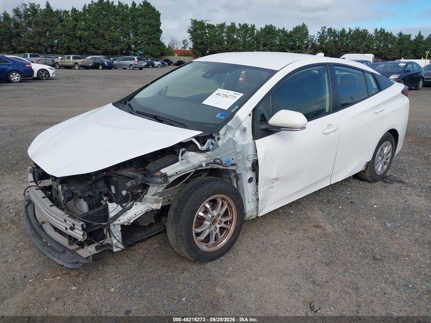 TOYOTA PRIUS - zdjęcie 2
