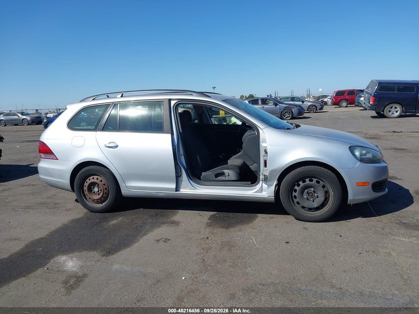 VOLKSWAGEN JETTA SPORTWAGEN 2014 VIN 3VWPP7AJ7EM609677