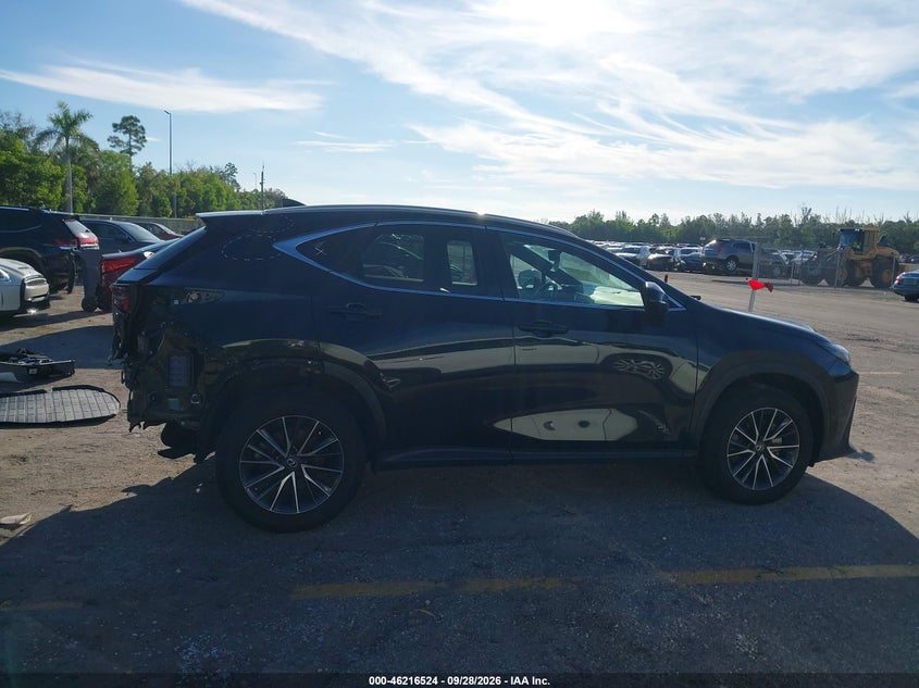 LEXUS NX 350 - zdjęcie 14