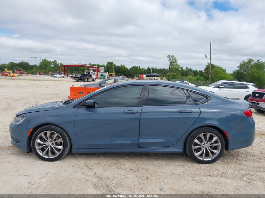2015 CHRYSLER 200 S · Фото 14