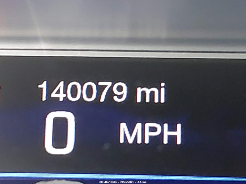2015 CHRYSLER 200 S · Фото 15