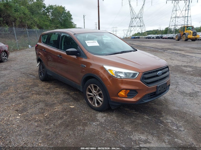 Vin: 1fmcu0f74hud86167, lot: 46716607, ford escape s 20171