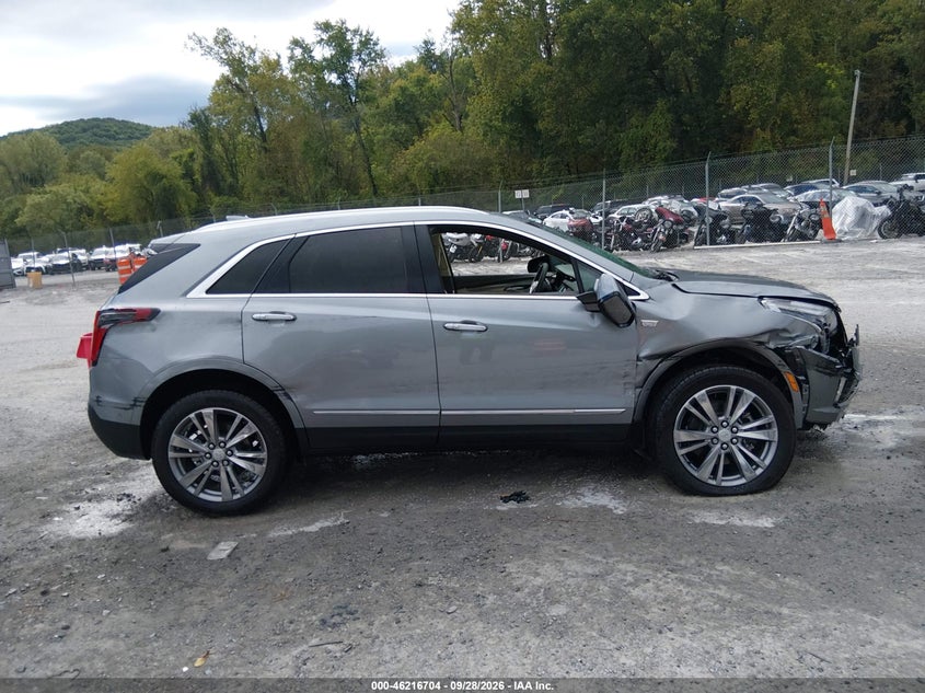 CADILLAC XT5 - zdjęcie 13