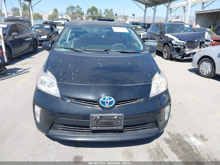 TOYOTA PRIUS - zdjęcie 12