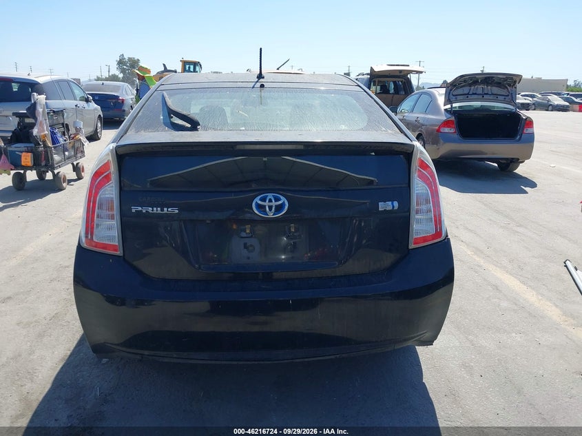 TOYOTA PRIUS - zdjęcie 16