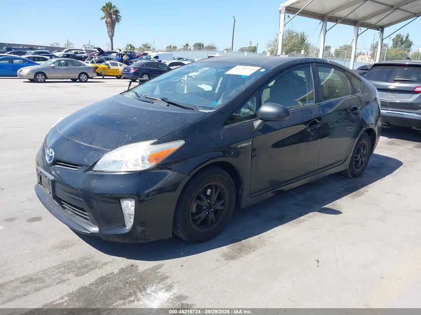 TOYOTA PRIUS - zdjęcie 2