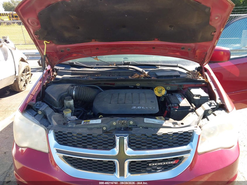 2014 DODGE GRAND CARAVAN SXT · Фото 10