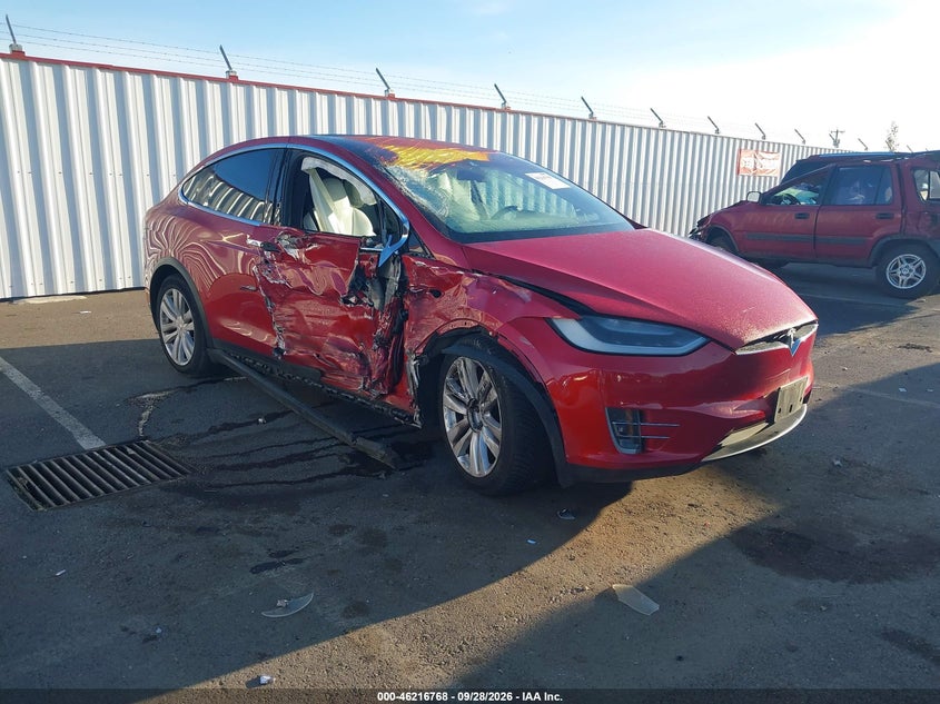 Vin: 5yjxcbe22gf004574, lot: 46716691, tesla model x 60d/70d/75d/90d/p100d 20161