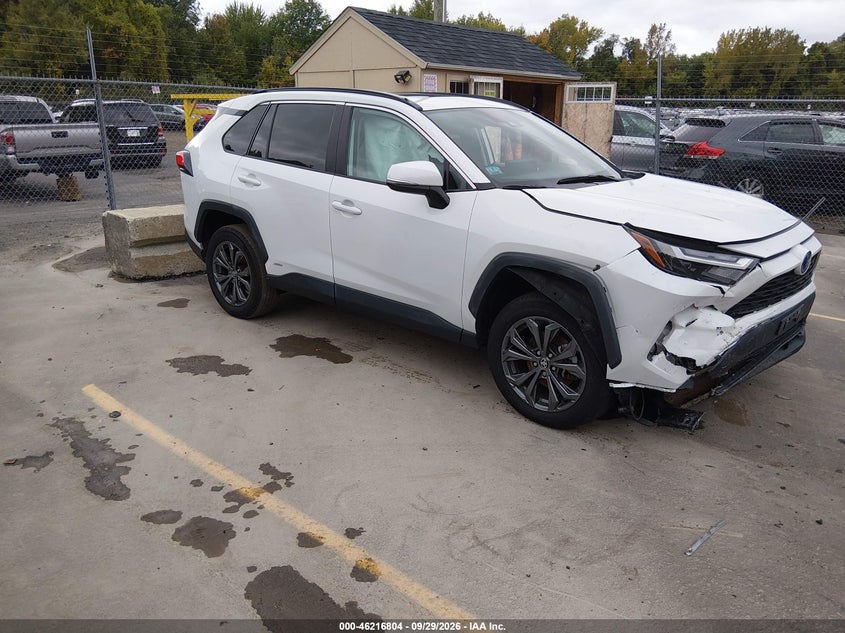2024 TOYOTA RAV4 HYBRID XLE PREMIUM