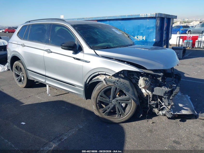 2023 VOLKSWAGEN TIGUAN 2.0T SE R-LINE BLACK