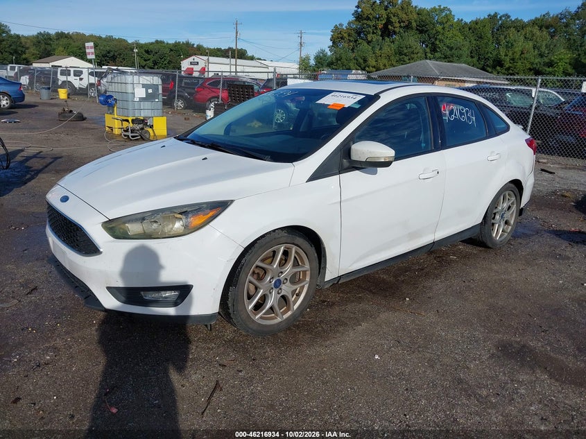 Vin: 1fadp3f20fl305325, lot: 46716857, ford focus se 20152