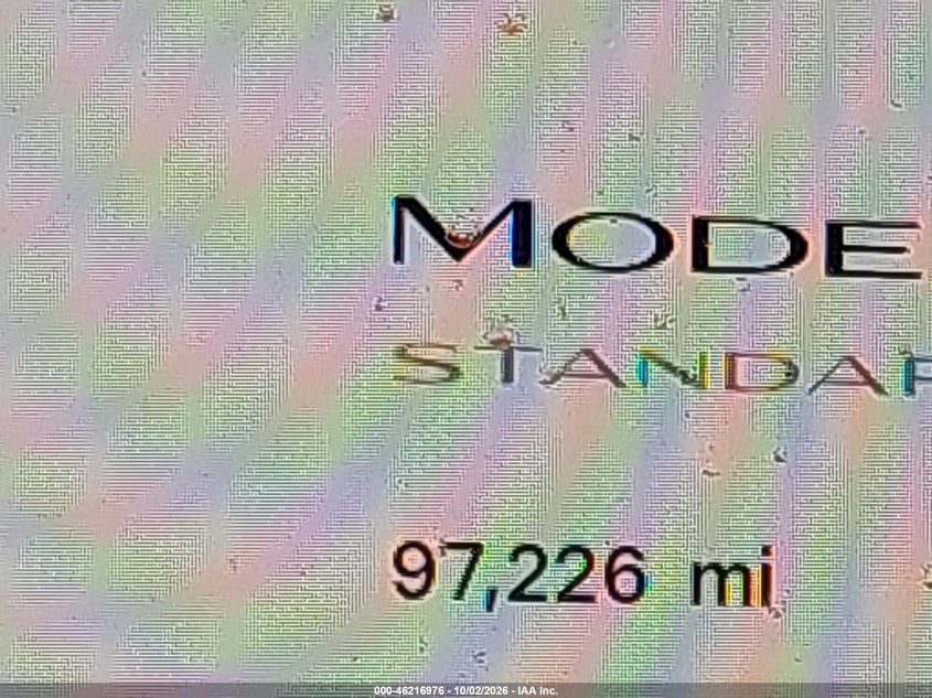 TESLA MODEL 3 - zdjęcie 15