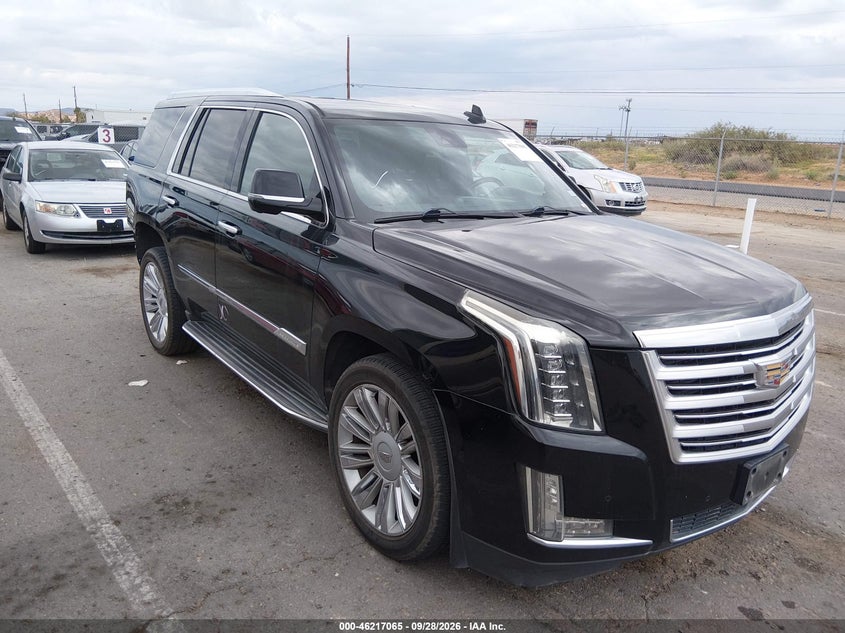 CADILLAC ESCALADE - zdjęcie 14