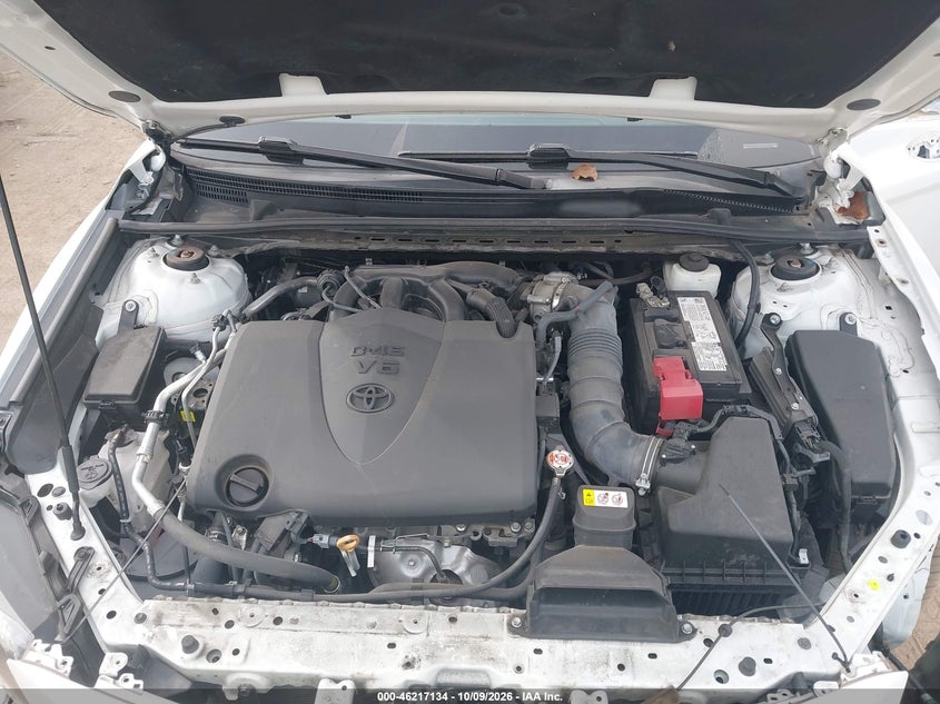TOYOTA CAMRY - zdjęcie 10