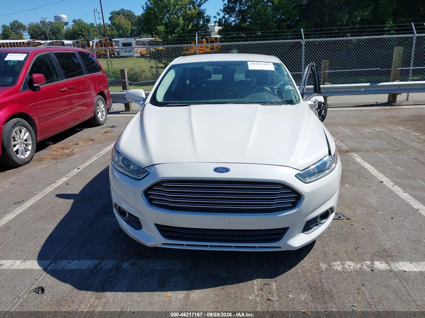 2015 FORD FUSION SE · Фото 12