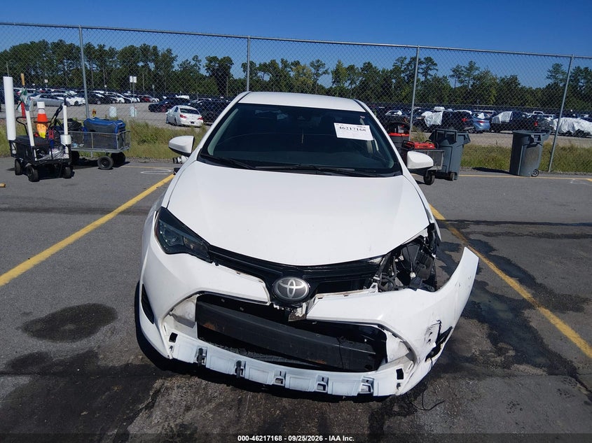 TOYOTA COROLLA - zdjęcie 13