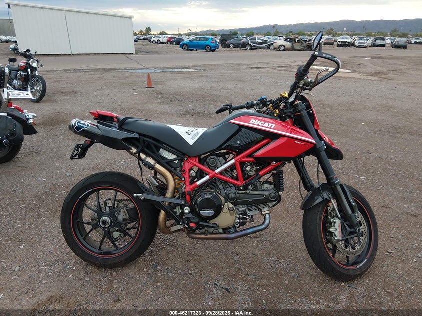 DUCATI HYPERMOTARD 2010