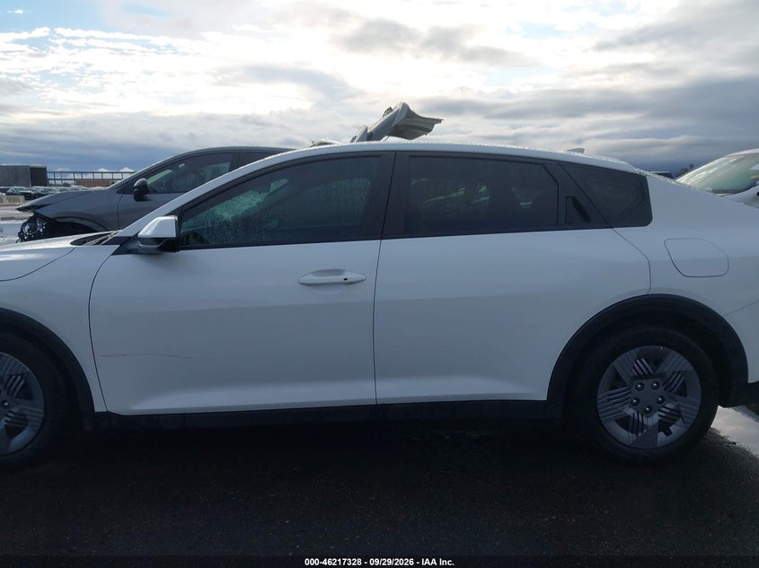 2025 KIA K4 LX · Фото 14