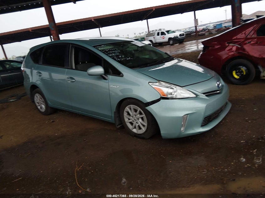 2014 TOYOTA PRIUS V THREE