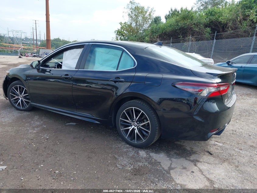 Vin: 4t1g11bk3pu082594, lot: 46717327, toyota camry se awd 20233