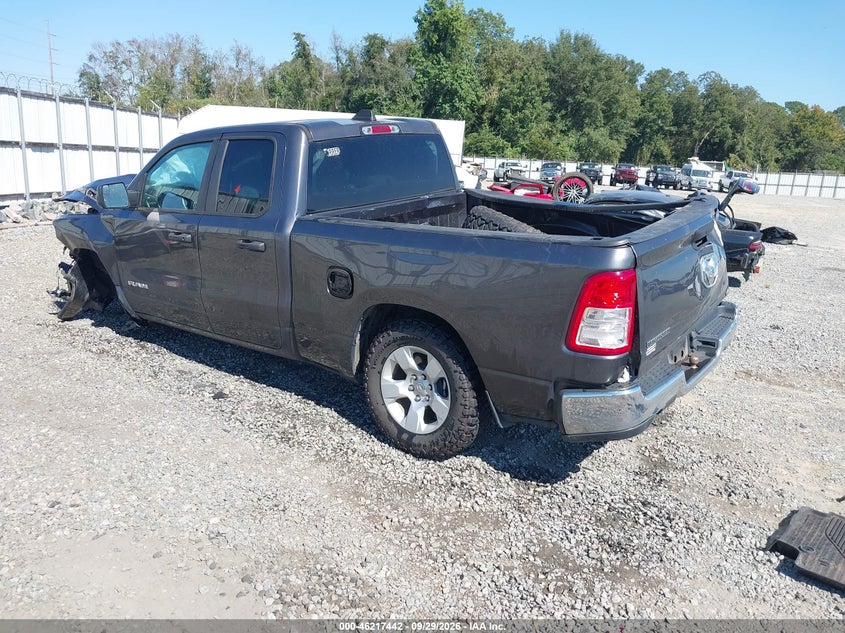 Vin: 1c6rrebt6pn535064, lot: 46717365, ram 1500 big horn  4x2 6'4 box 20233