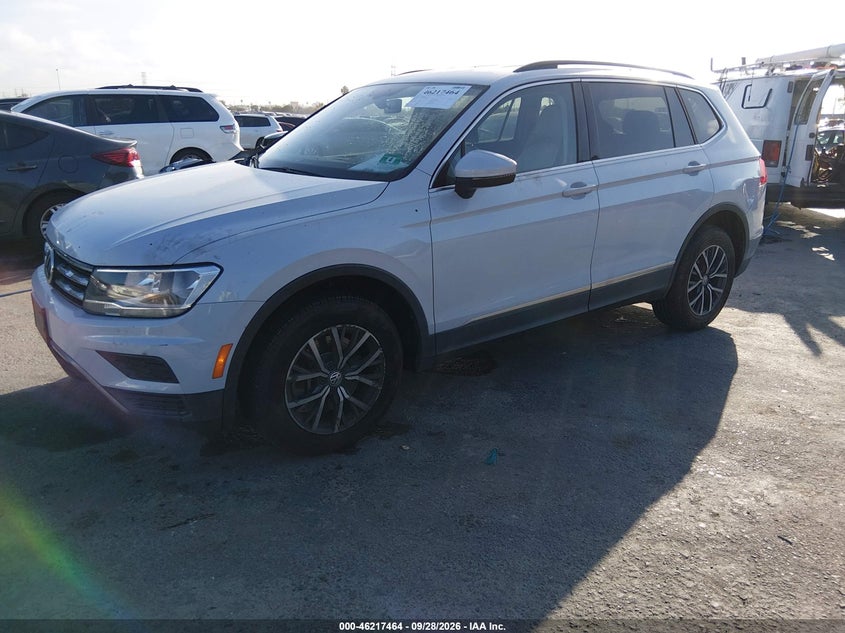 2018 Volkswagen Tiguan 2.0T Se/2.0T Sel, Правый перёд, IAAI, VIN 3VV2B7AX7JM199944 — фото 2