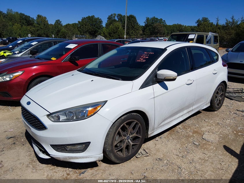 Vin: 1fadp3k29gl371265, lot: 46717533, ford focus se 20162
