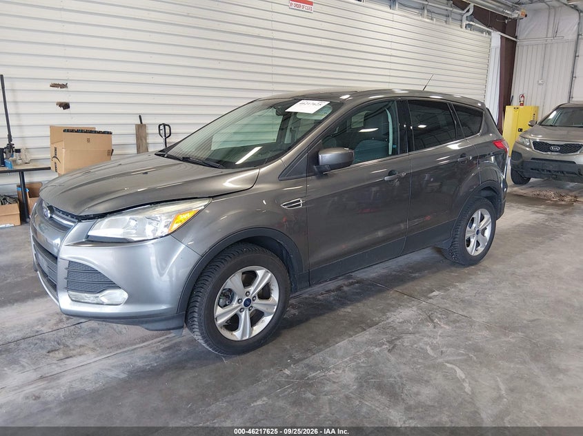 Vin: 1fmcu9gxgeuc83816, lot: 46717548, ford escape se 20142
