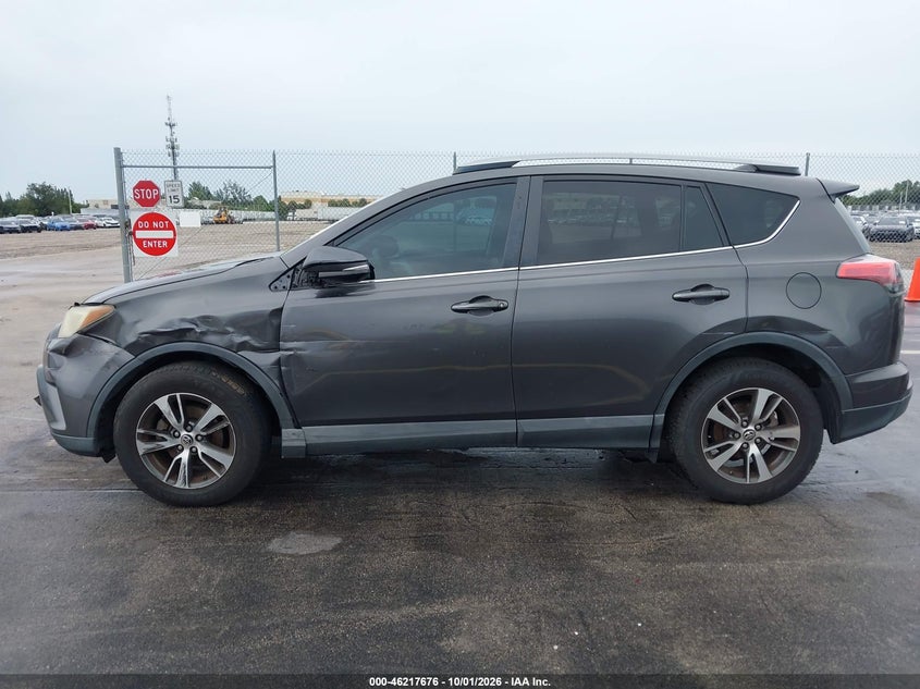 TOYOTA RAV4 - zdjęcie 6