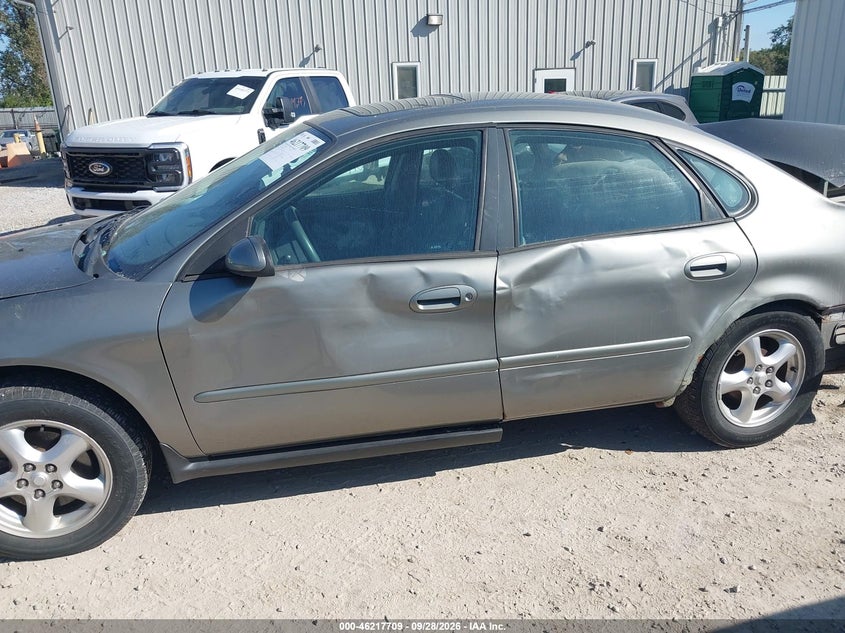 FORD TAURUS 2004 VIN 1FAFP55U44A138144