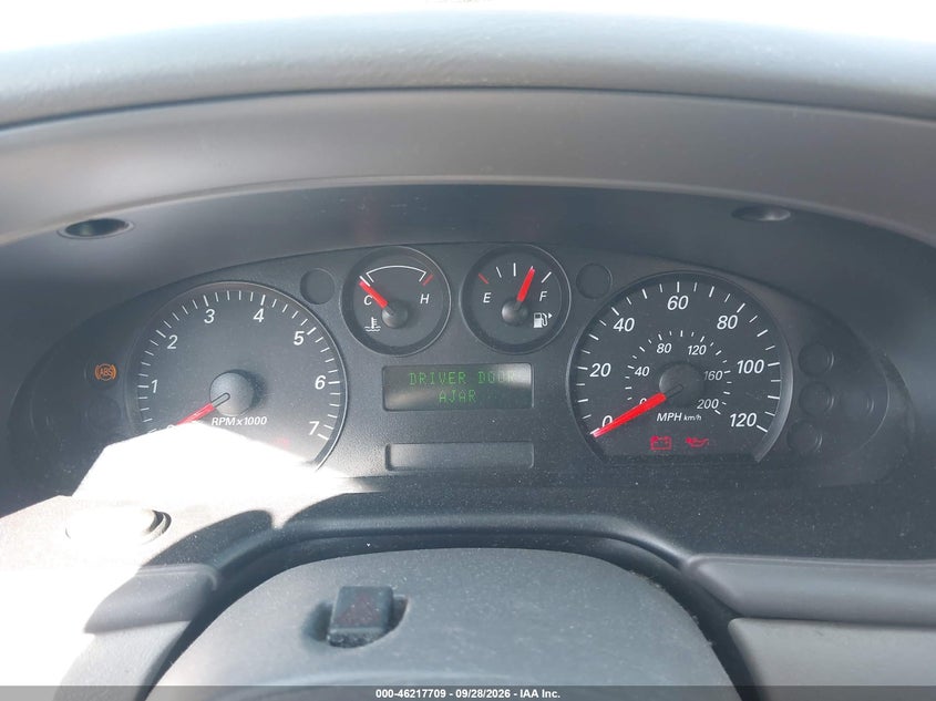 FORD TAURUS 2004 VIN 1FAFP55U44A138144