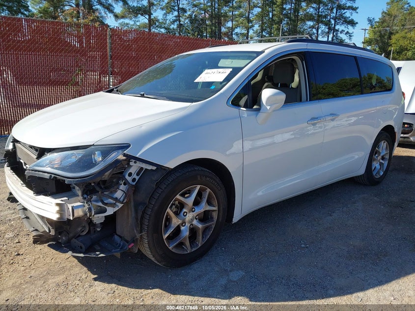Vin: 2c4rc1fg0lr143355, lot: 46717769, chrysler pacifica touring 20202