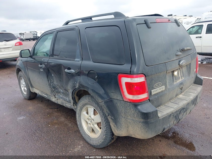 Vin: 1fmcu0dg4cka84272, lot: 46717778, ford escape xlt 20123