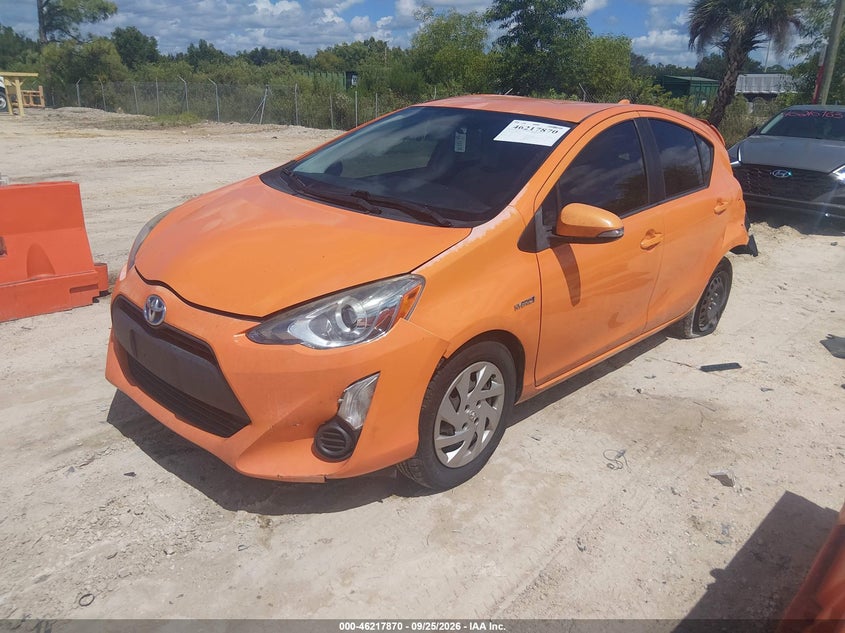 2015 Toyota Prius c, Удар ззаду, IAAI, VIN JTDKDTB36F1099173 — фото 2