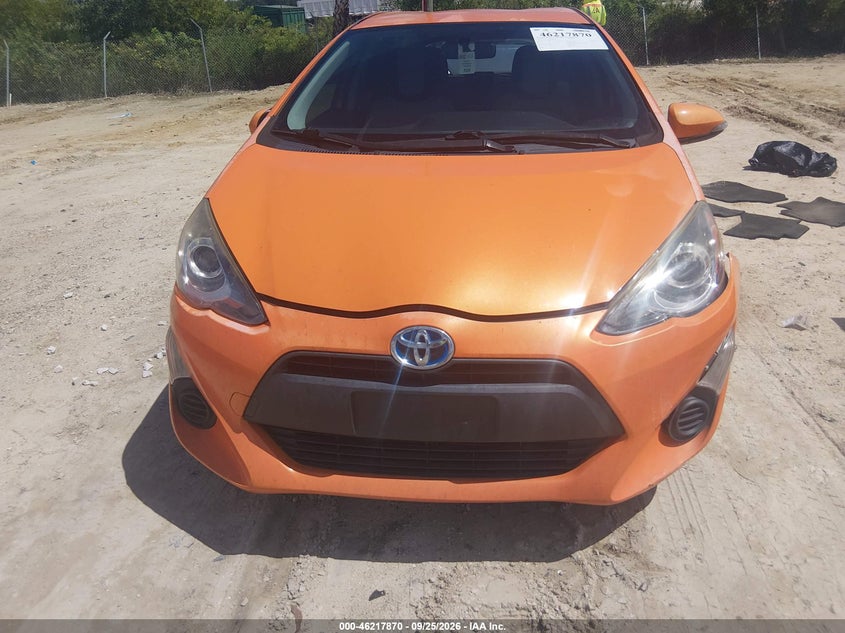TOYOTA PRIUS C - zdjęcie 12