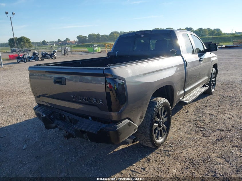 TOYOTA TUNDRA - zdjęcie 4