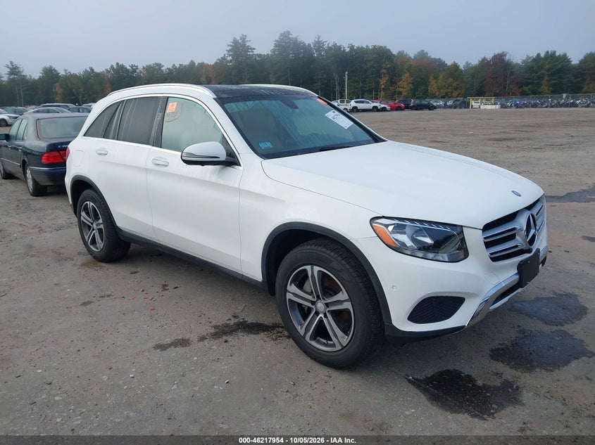 Vin: wdc0g4kb9hf141914, lot: 46717877, mercedes-benz glc 300 4matic 2017 img_1