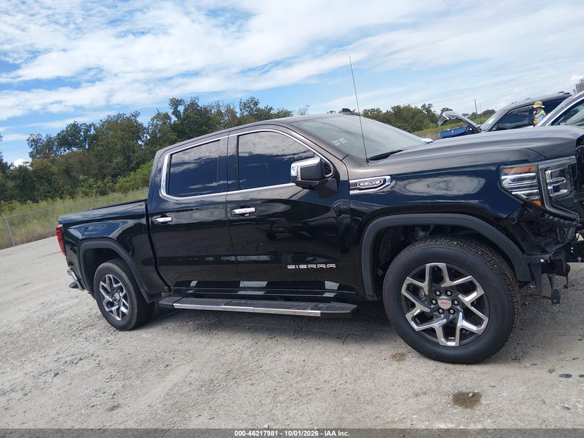 GMC SIERRA 1500 - zdjęcie 13