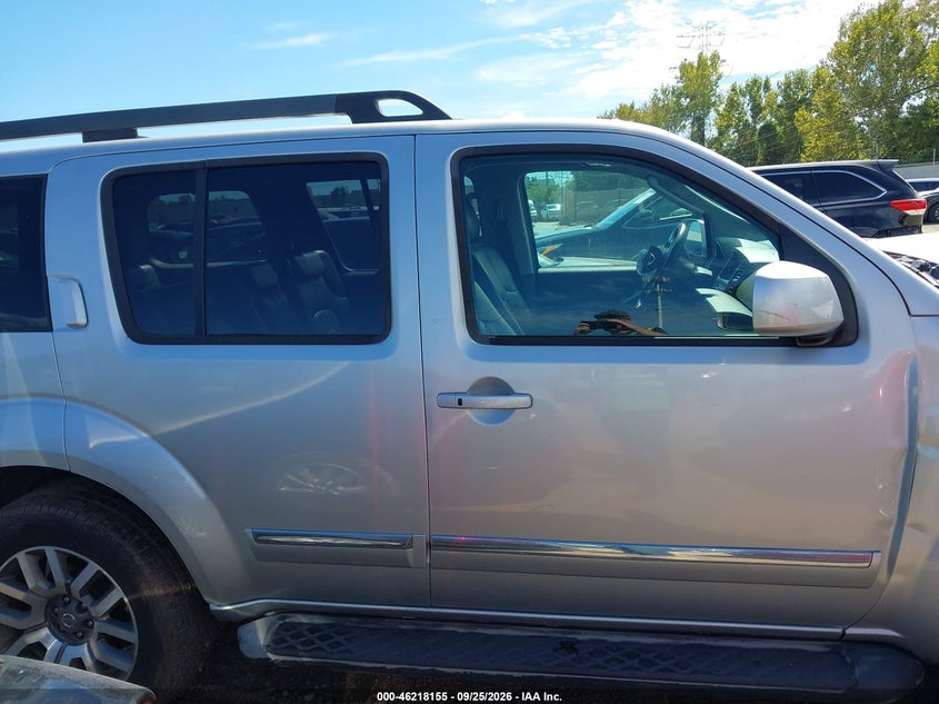2010 NISSAN PATHFINDER LE · Фото 12