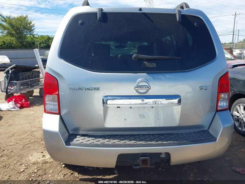 2010 NISSAN PATHFINDER LE · Фото 15