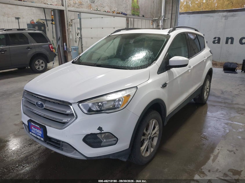 2018 Ford Escape Se, Normal Wear & Tear, IAAI, VIN 1FMCU9GD8JUC61610 — photo 2