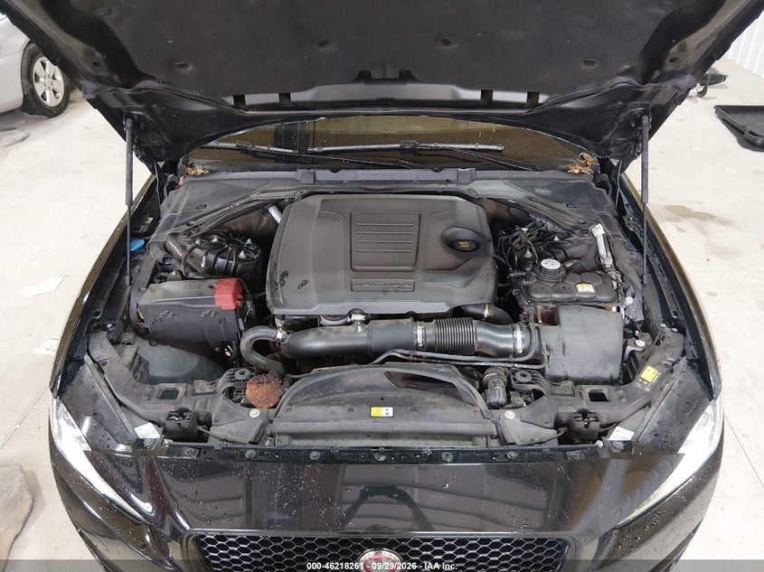 JAGUAR XE - zdjęcie 10