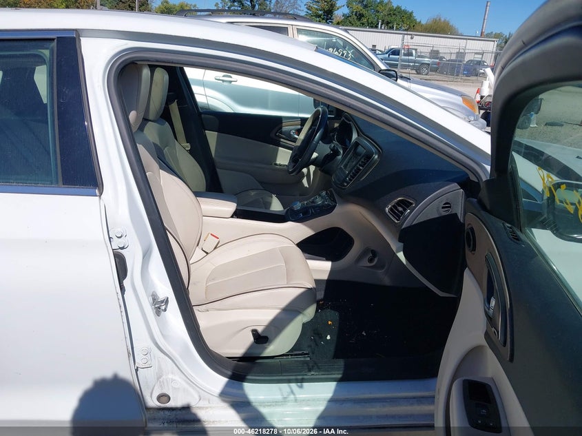 CHRYSLER 200 2015 VIN 1C3CCCEGXFN551032
