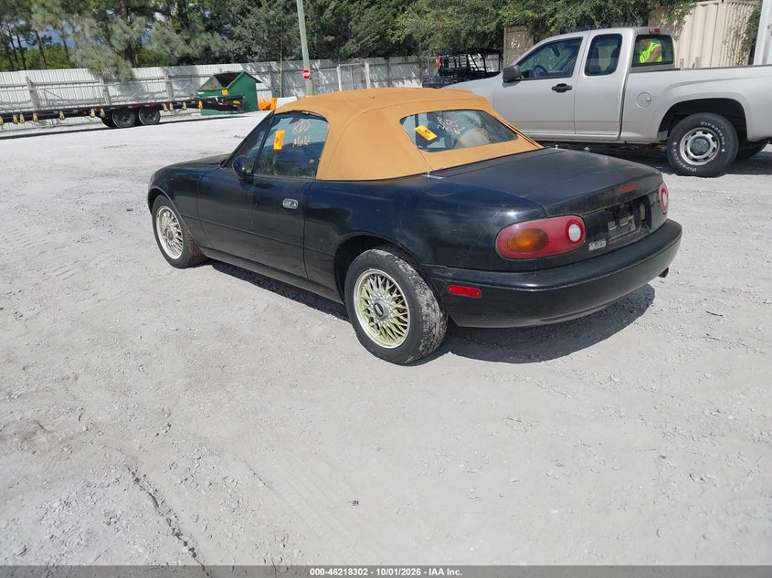 MAZDA MX-5 MIATA 1992 VIN JM1NA3515N1329980